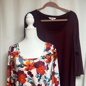 The Pioneer Woman Floral and Burgundy Blouse Duo set of 3/4 length sleeve tops